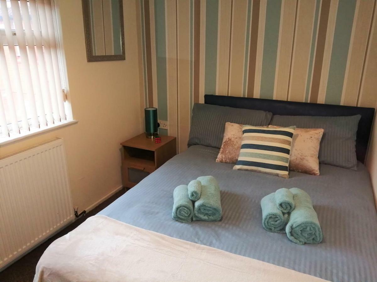 Fearnhead House Villa Warrington Buitenkant foto